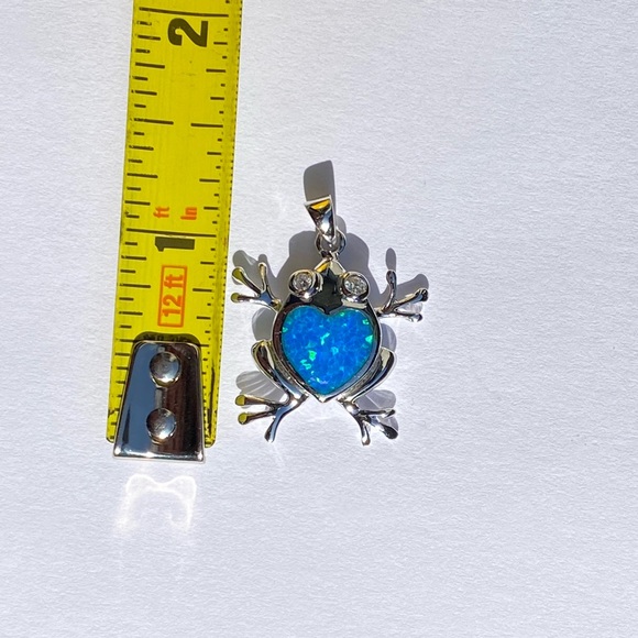 NWOT 925 sterling silver opal frog pendant 🐸 - Picture 11 of 13